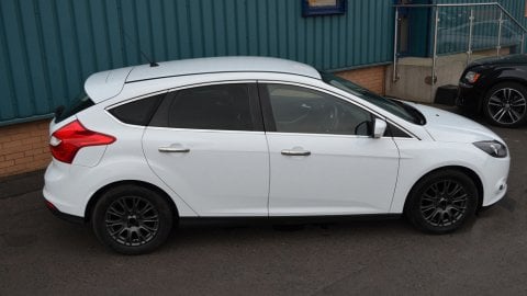 Ford Focus 3 Cam Çıtası Kromu Nikelaj Komple 2012-2015 Hb