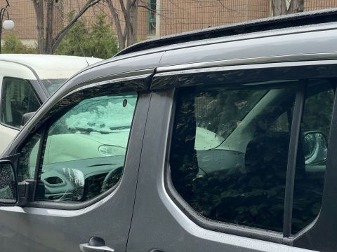 Fiat Doblo Kromlu Cam Rüzgarlığı 2023 Sonrası 4'lü