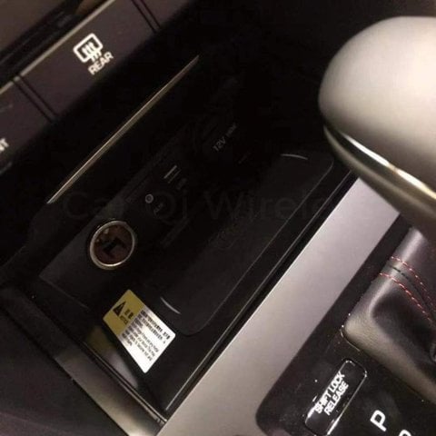 Hyundai Elantra Kablosuz Şarj Ünitesi Cihazı Standı 2016-2019