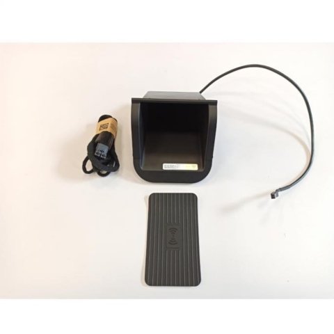 Mercedes W246 Kablosuz Şarj Ünitesi Cihazı Standı B Serisi