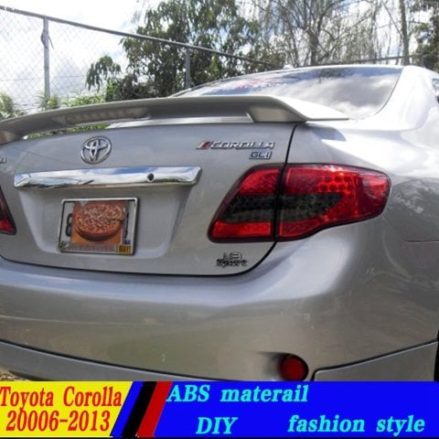 Toyota Corolla Bagaj Üstü Spoiler Işıklı Yüksek Plastik 2008-2012