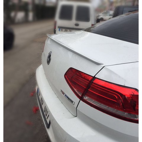 Volkswagen Passat B8 Bagaj Üstü Spoiler Yapışık Abs Plastik 2015-