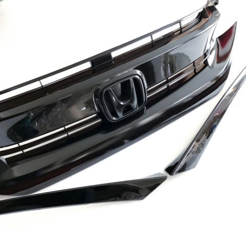 Honda Civic FK7 RS Ön Panjur Ve Far Kaşları Siyah