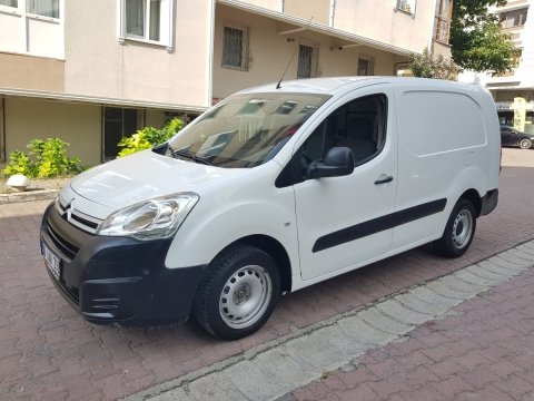 Citroen Berlingo  Kaput Rüzgarlığı 2008-