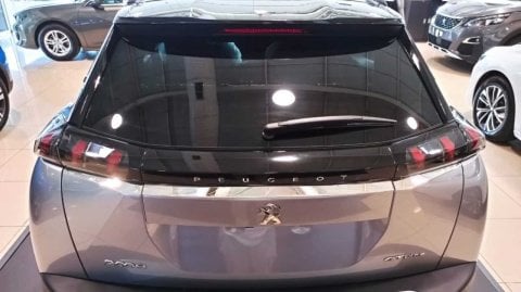 Peugeot 2008 Bagaj Üst Kromu Nikelajı 2020-2021