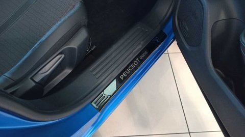Peugeot 2008 Kapı Eşiği Kromu Nikelajı Titanyum Siyah 2020 Sonrası