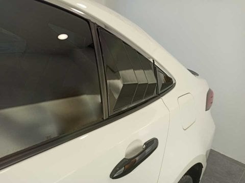 Toyota Corolla Kelebek Cam Kaplama Vizörü Parlak Siyah 2019+