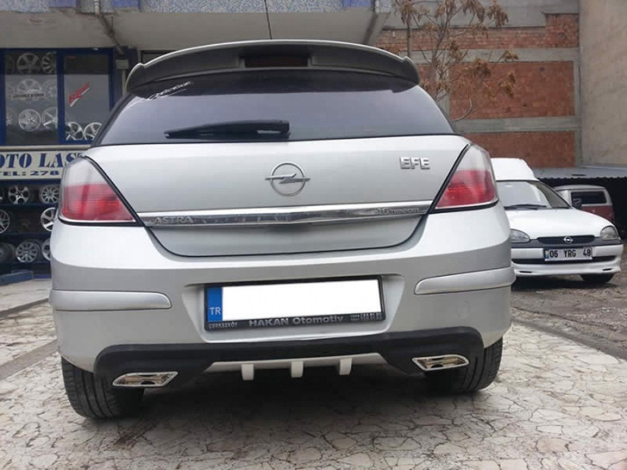 Opel Astra H Difüzör Arka Tampon Çift Egzoz Çıkışlı