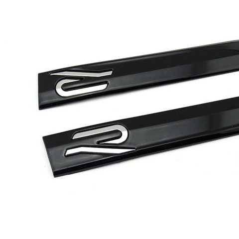 Volkswagen Yeni Golf 8 R-line Yan Çamurluk Logosu Arması Kırmızı