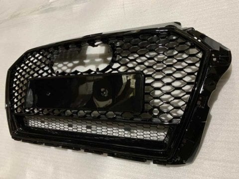 Audi A3 Ön Panjur Izgara RS3 Model Siyah 2016-2021 Arası