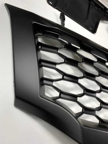 Nissan Navara Ön Panjur Izgara Np300 Petekli Ledli 2015-2020