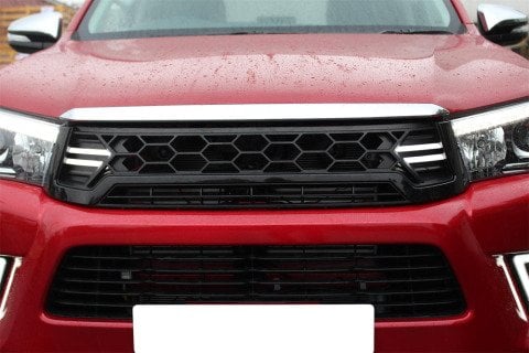 Toyota Hilux Revo Ön Panjur Izgara Ledli 2016-2020