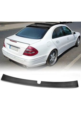 Mercedes E Serisi W211  Uyumlu Cam Üstü Piona Black Spoiler