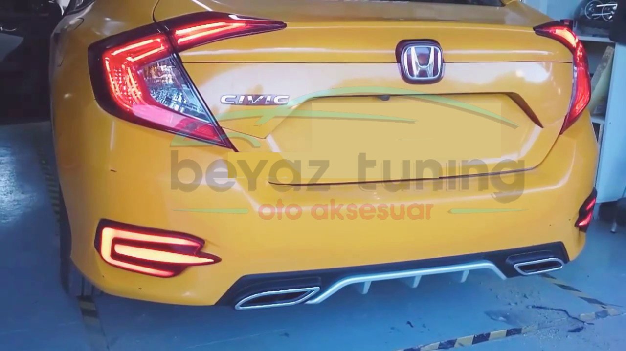 Honda Civic FC5 Arka Difüzör Tampon Plastik Orjinal Amg Model 2016-2021