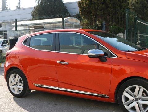 Renault Clio 5 Yan Kapı Çıtası Kromu Nikelajı