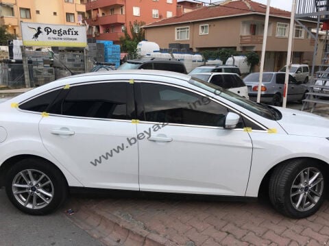 Frd Focus 4 Sedan Cam Çıtası Komple Set Çerçevesi Kromu Nikelajı